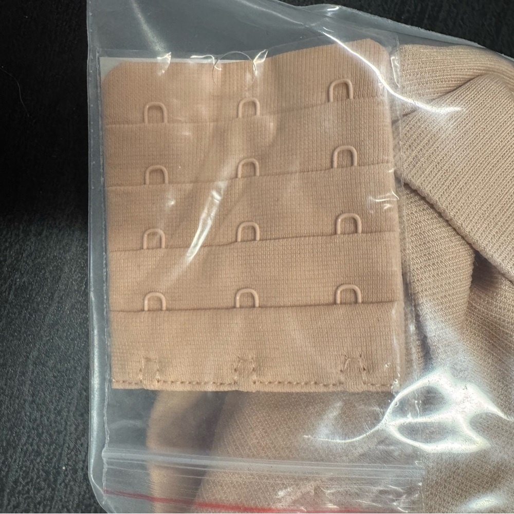 Seamless Pumping and Breastfeeding Bra MomCozy NWT - Picture 9 of 10